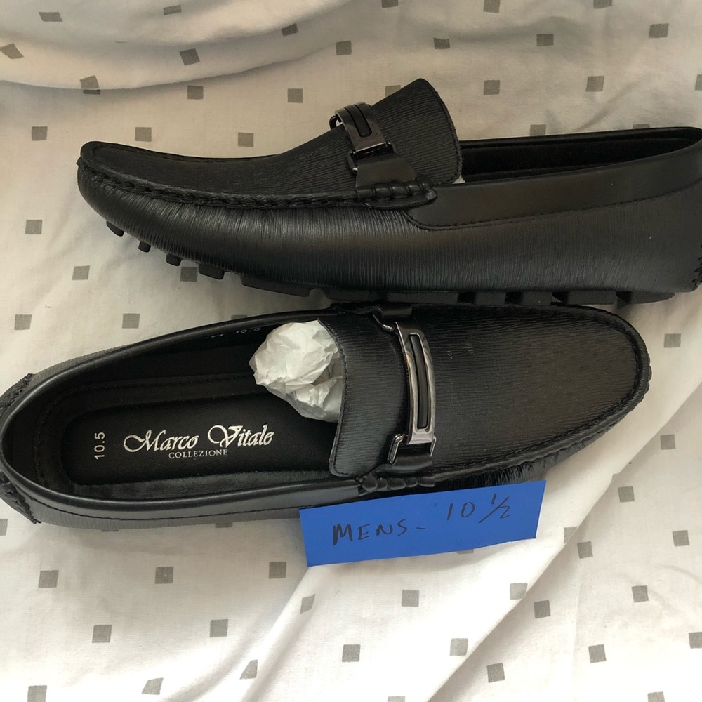 Men’s loafer